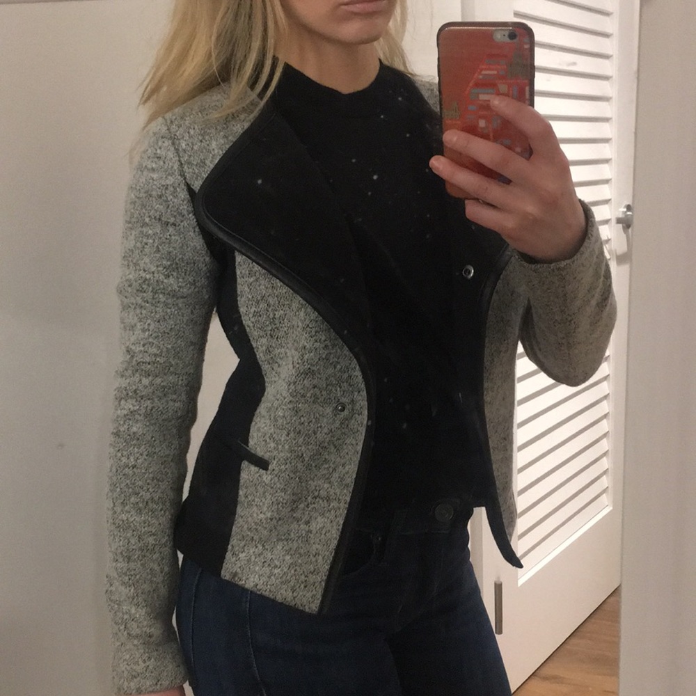Professional chic! Banana Republic Tweed Jacket 2P
